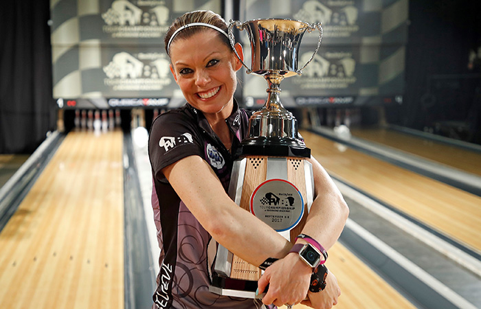 Shannon O'Keefe wins the 2017 PWBA Tour Championship